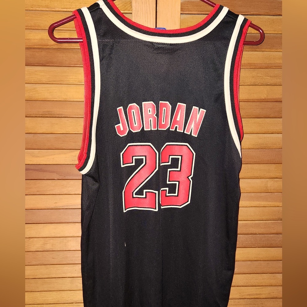 Vintage Michael Jordan Jersey. Youth size XL 18-20. Champion brand.